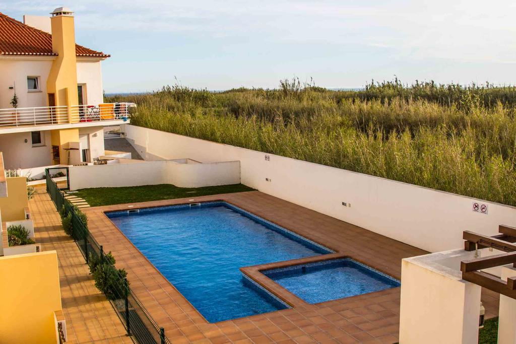 Apartments Baleal: Close To The Sea + Pool ภายนอก รูปภาพ